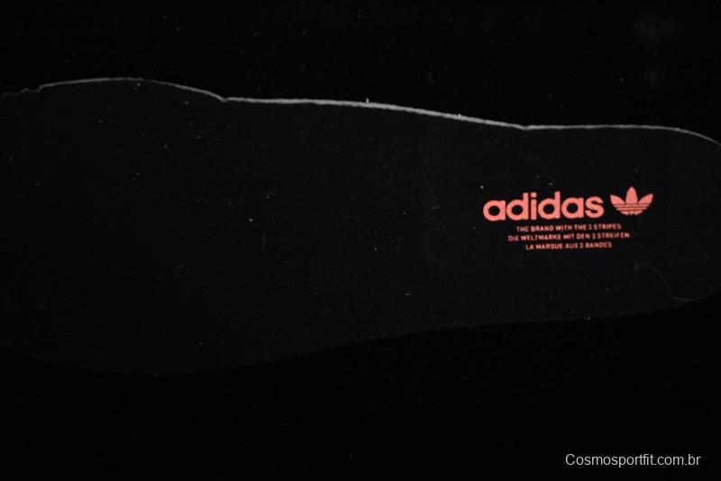 Adidas Samba OG Casual Sneakers with Premium Leather Upper - JI2734